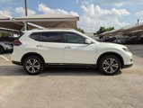 Used 2018 Nissan Rogue SL w/ Premium Package image 3