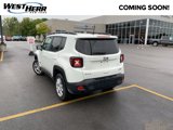 Used 2022 Jeep Renegade Latitude image 3
