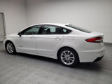 Used 2019 Ford Fusion SE image 3