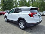 Used 2022 GMC Terrain SLE w/ Driver Convenience Package image 4