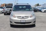 Used 2010 Toyota Sienna LE image 2