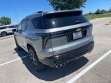 New 2025 Chevrolet Traverse High Country w/ LPO, Floor Liner Package image 5