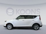 New 2025 Kia Soul S image 2