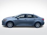 Used 2020 Toyota Corolla LE image 2