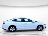 Used 2023 Chevrolet Malibu LT w/ Driver Confidence Package image 2