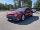Used 2022 Toyota Camry LE image 2
