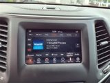 Used 2019 Jeep Cherokee Latitude Plus w/ Comfort/Convenience Group image 4
