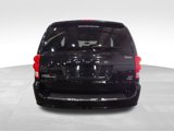 Used 2017 Dodge Grand Caravan SXT image 4