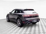 Certified 2022 Porsche Macan image 3