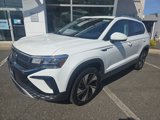 Certified 2024 Volkswagen Taos SE w/ Panoramic Sunroof Package image 2