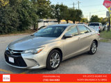 Used 2015 Toyota Camry SE image 3