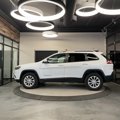 Used 2021 Jeep Cherokee Latitude image 5