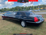 Used 2007 Lincoln Town Car Executive image 4