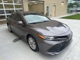 Used 2020 Toyota Camry LE image 2
