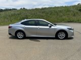 Used 2025 Toyota Camry LE image 6
