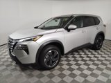 Used 2024 Nissan Rogue SV image 4