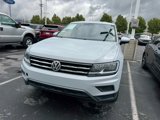 Used 2019 Volkswagen Tiguan SE image 2