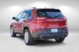 Used 2017 Jeep Cherokee Latitude w/ True North Edition image 4