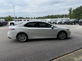 Used 2020 Toyota Camry XLE image 4