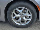 Used 2017 Chrysler Pacifica Touring-L w/ Tire & Wheel Group image 3