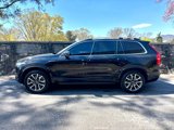 Used 2018 Volvo XC90 T6 Momentum w/ Convenience Package image 2