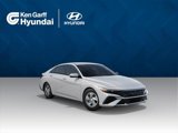 New 2025 Hyundai Elantra SE image 2