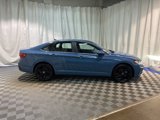 Certified 2025 Volkswagen Jetta SE w/ Sunroof Package image 3