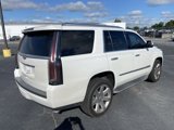 Used 2016 Cadillac Escalade Luxury image 4