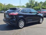 Certified 2022 Ford Edge SEL w/ Convenience Package image 3