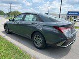 Used 2025 Hyundai Elantra Blue image 3