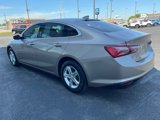 Used 2022 Chevrolet Malibu LT w/ Leather Package image 5