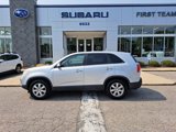 Used 2012 Kia Sorento LX image 3