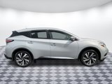 Used 2017 Nissan Murano Platinum image 2