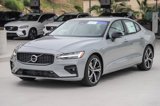 Used 2024 Volvo S60 B5 Core image 3