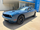Used 2020 Dodge Challenger SXT w/ Blacktop Package image 2