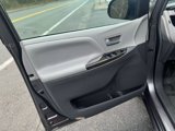 Used 2017 Toyota Sienna XLE image 6