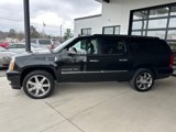 Used 2011 Cadillac Escalade ESV Premium image 4