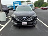 Used 2022 Ford Edge Titanium w/ Equipment Group 301A image 2
