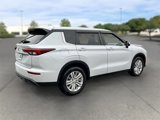 Used 2024 Mitsubishi Outlander ES image 6