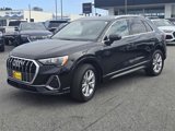 Used 2022 Audi Q3 2.0T Premium image 2