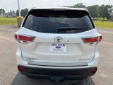 Used 2016 Toyota Highlander Limited image 4