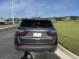 Used 2018 Jeep Compass Latitude image 4