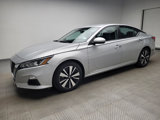 Used 2021 Nissan Altima 2.5 SV image 2