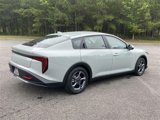 New 2025 Kia K4 LXS image 3