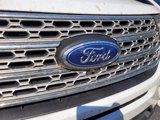 Used 2022 Ford Explorer Limited image 3