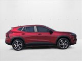 Certified 2024 Chevrolet Trax RS w/ Sunroof Package image 4