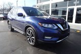 Used 2018 Nissan Rogue SL w/ Premium Package image 2