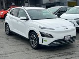 Used 2023 Hyundai Kona SE image 3