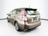 Used 2017 Toyota Prius V Five image 5
