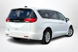 Used 2023 Chrysler Voyager LX image 5